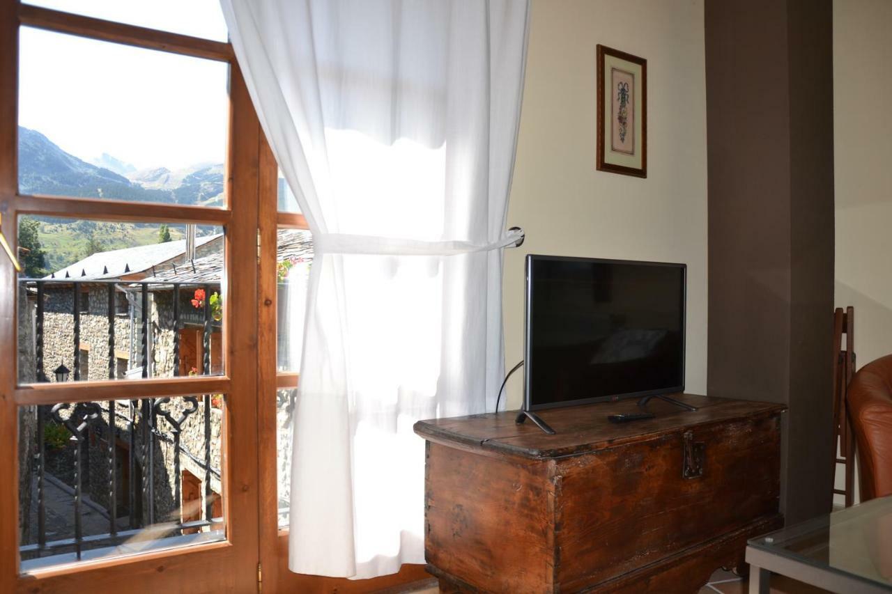 Casa Rural Borda Marianet Cerler Buitenkant foto